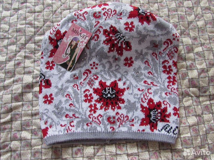 Шапочка для девочки на весну