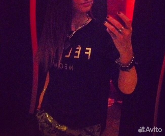 Свитшот, бомбер, джемпер