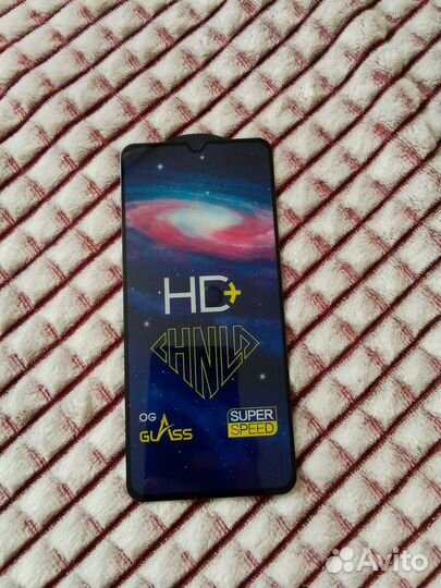 Зашитка на телефон