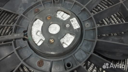 Вентилятор радиатора BMW X5 E53 (EEA01KE01)