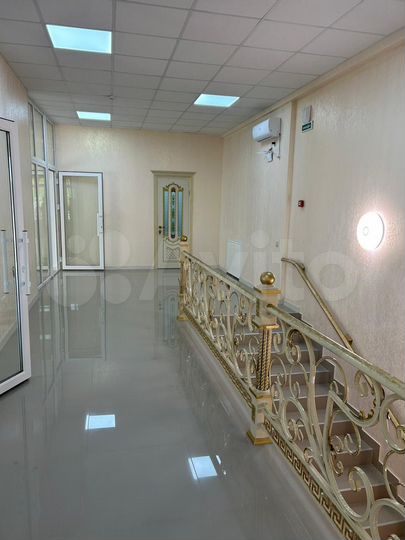 Торговая площадь, 380 м²