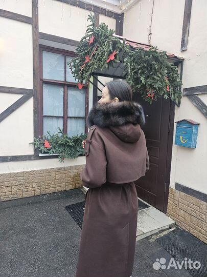 Пальто женское зимнее