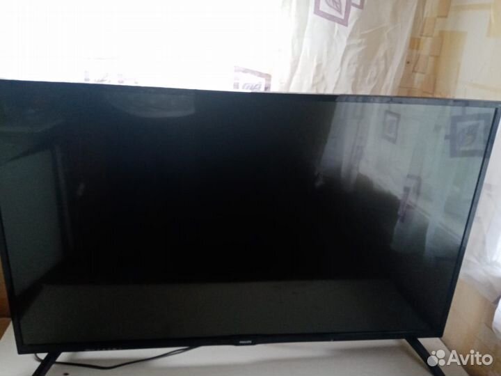 Телевизор на запчасти philips