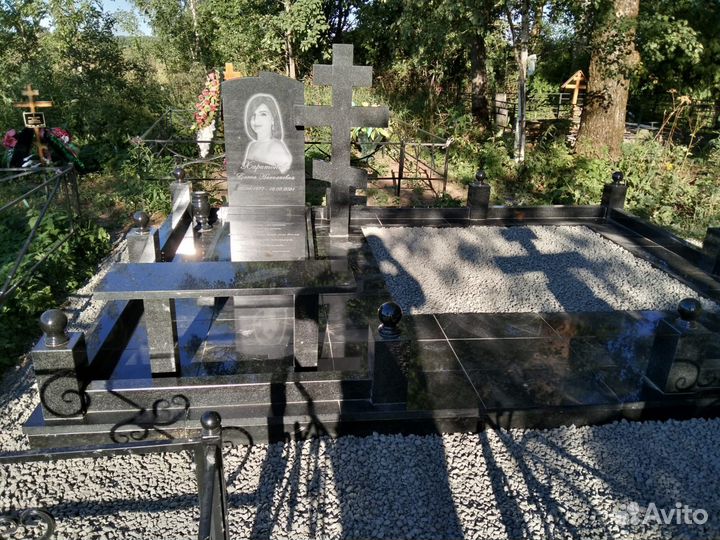 Памятники из гранита