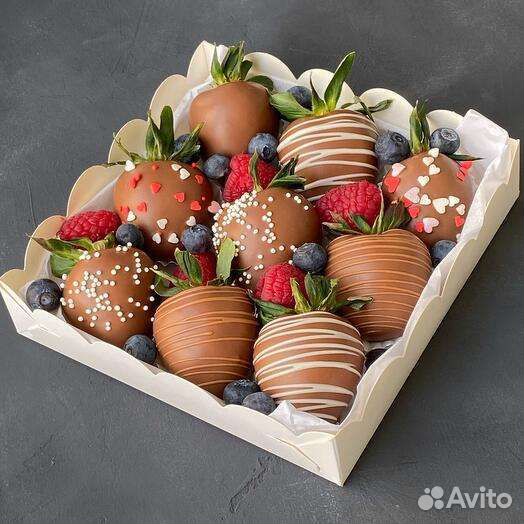 Клубника в шоколаде букет