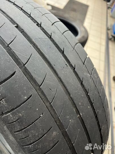 Michelin 4X4 A/T 225/60 R18