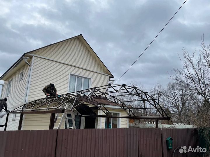 Навес из поликарбоната