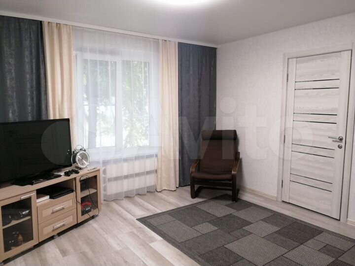 4-к. квартира, 63 м², 2/9 эт.