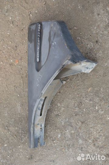 Вставка между кабиной и крылом (локер), задняя лев