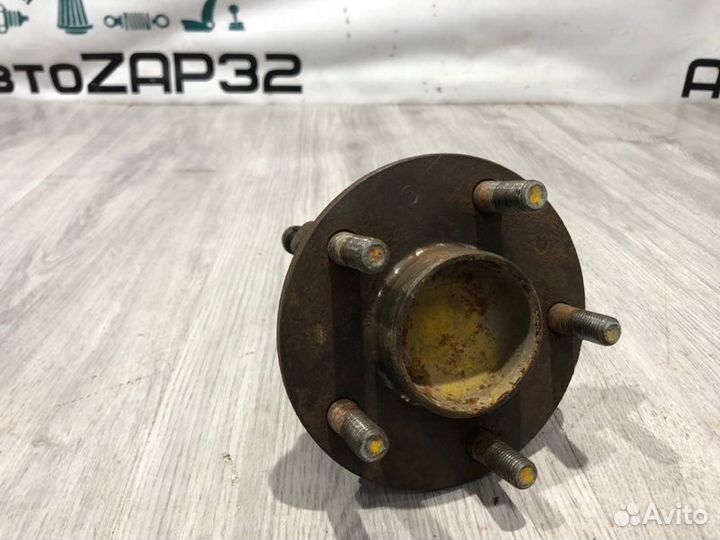 Ступица задняя Ford Focus седан qqdb 2007