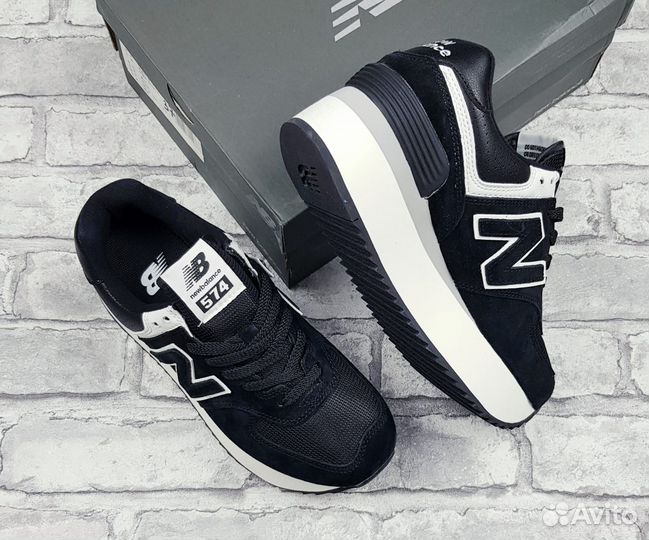 Женские кроссовки на платформе New Balance 574