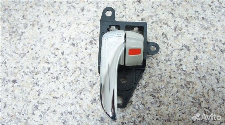 Ручка двери Toyota Estima