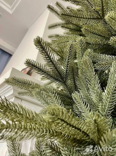 Елка искусственная