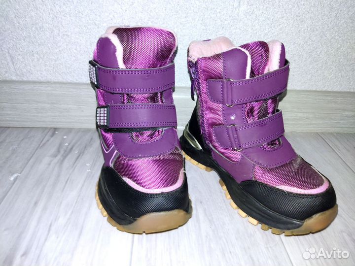 Зимнийе ботинки для девочки