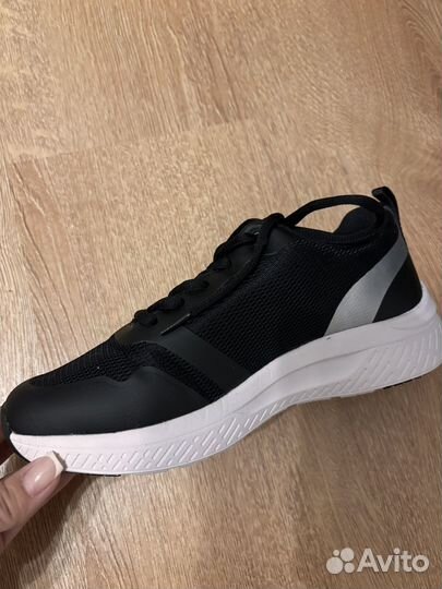 Кроссовки женские time jump