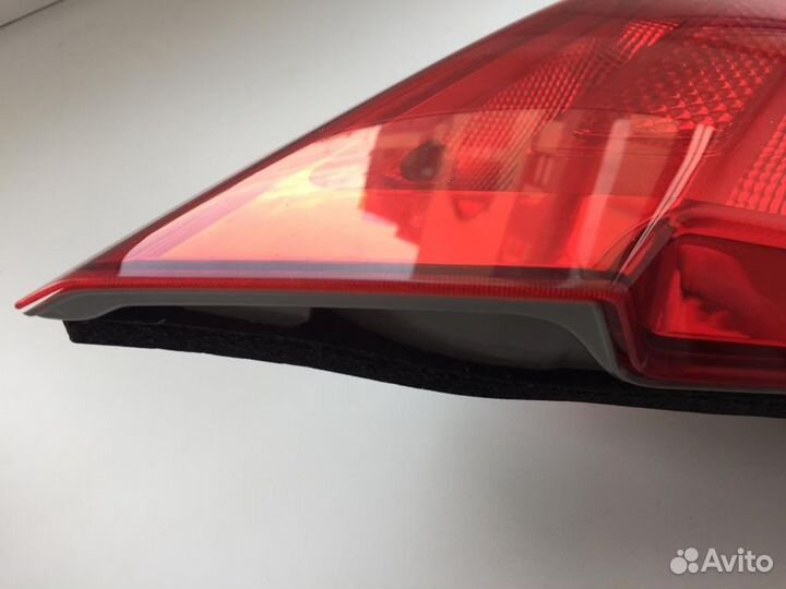 Фонари задние Jeep Grand Cherokee WK2