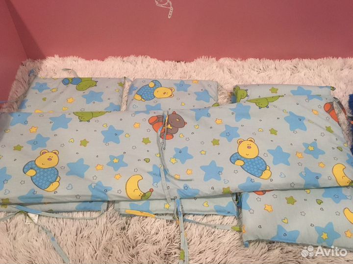 Бортики в детскую кроватку