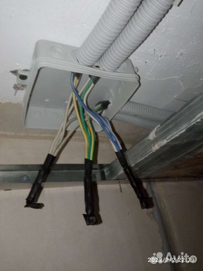 Услуги электрика электромонтажные работы электрик