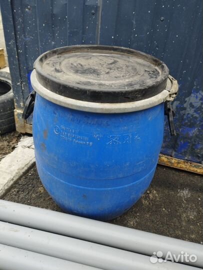 Бочка пластикова 48 литров