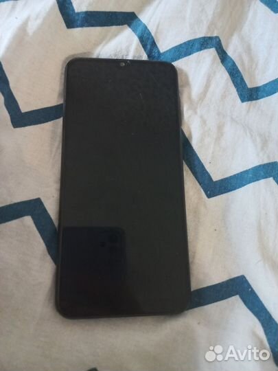 Samsung Galaxy A50, 4/64 ГБ