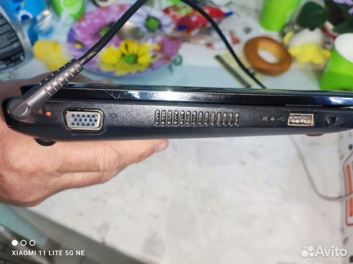 Нетбук hp mini