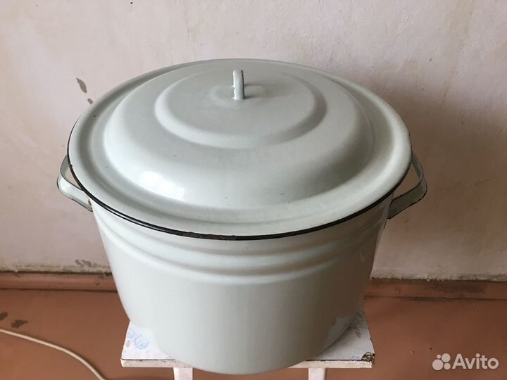 Кастрюля эмалированная 20 л