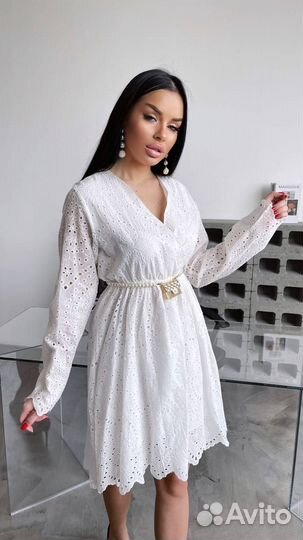 Платье белое
