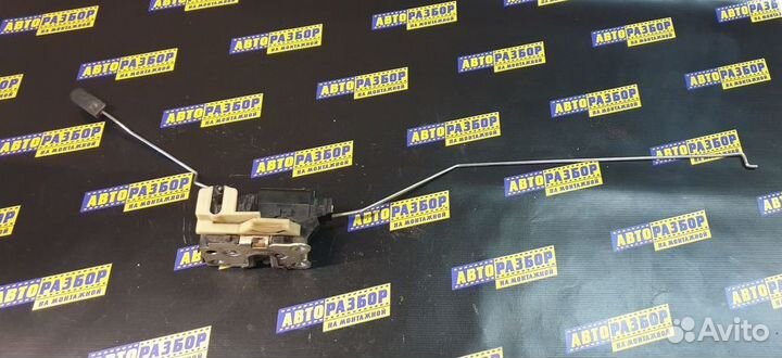 Замок двери передней правой Рено Дастер