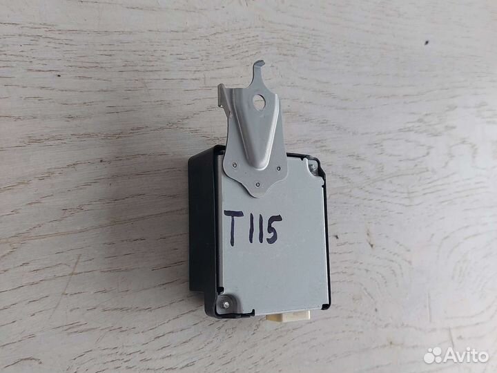 Toyota Rav4 XA50 Блок электронный