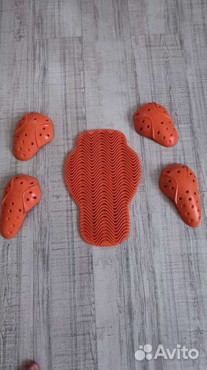 Мотокуртка Icon Contra 2