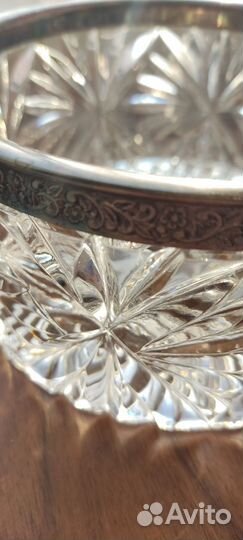 Хрустальный салатник с мельхиоровым ободком