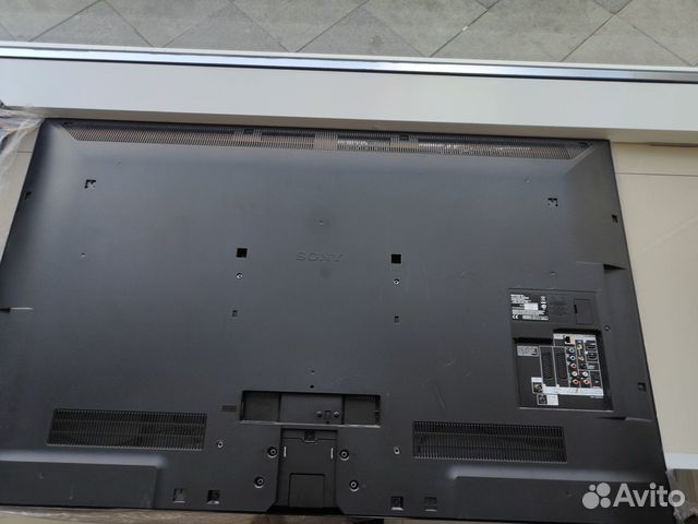 Телевизор Sony KDL-52HX900