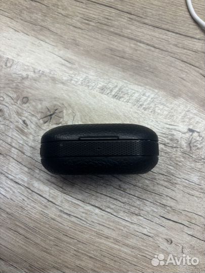 Беспроводные наушники Marshall