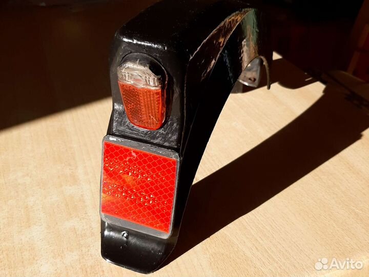 Заднее крыло для электросамоката