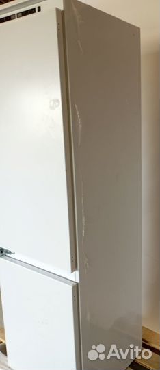 Холодильник встраиваемый maunfeld MBF177nffw