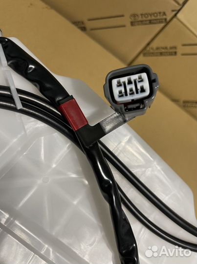 Toyota land cruiser 200 Lexus 570 Бачок омывателя