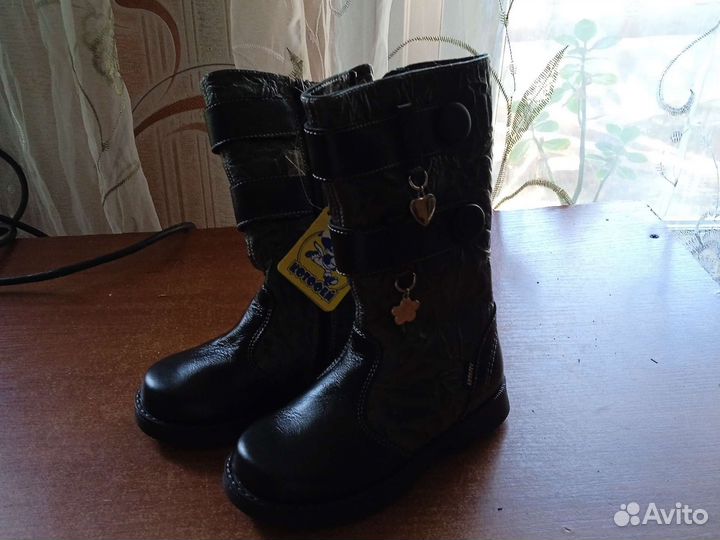 Сапоги на девочку