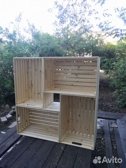 Деревянный ящик стеллаж