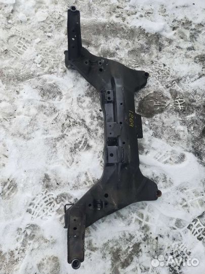 Подрамник передний Nissan Almera N16 Classic