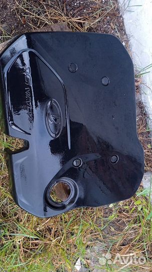 Декоративная накладка двигателя LADA