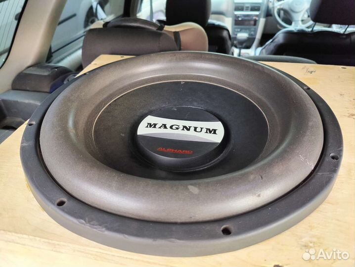 Сабвуфер + усилитель