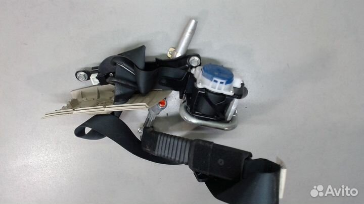 Ремень безопасности Suzuki Kizashi, 2010