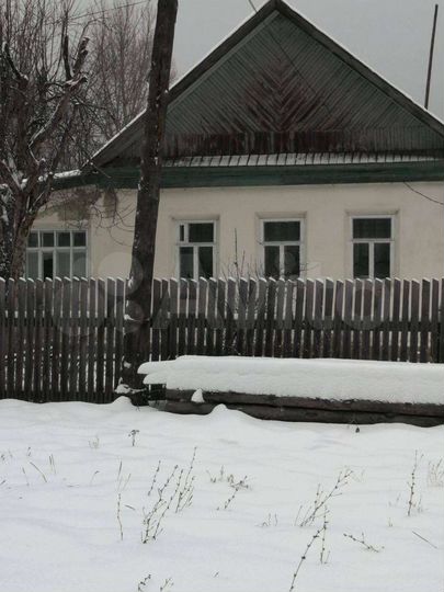 Дом 100 м² на участке 10 сот.