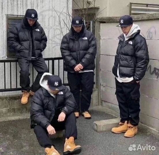 Спортивная куртка Adidas