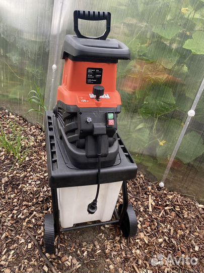 Садовый измельчитель Gigant gsver-05