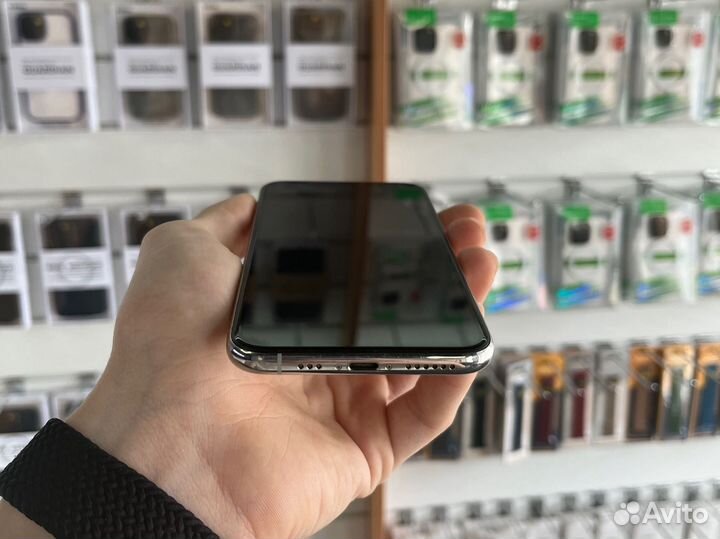 iPhone 11 Pro, 64 ГБ