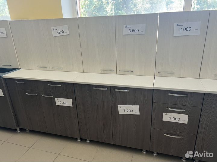 Кухонный гарнитур в наличии
