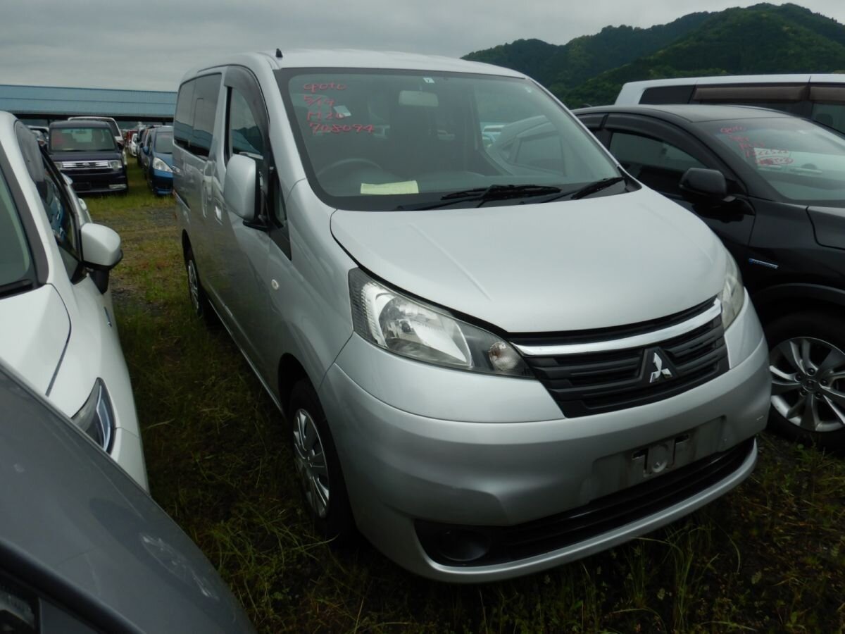 Nissan NV200: фото из отзыва