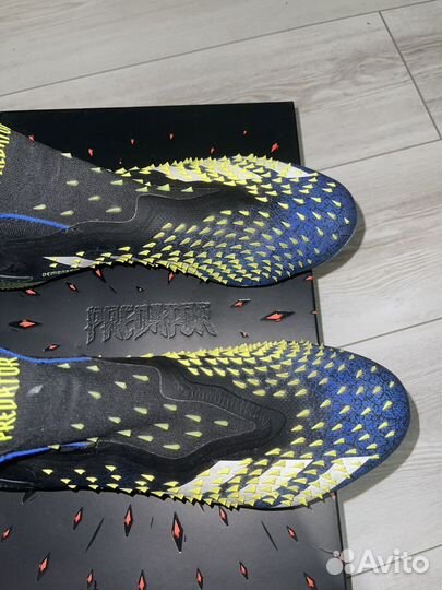 Бутсы Adidas predator freak