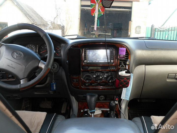 Toyota Land Cruiser 4.7 AT, 1999, 400 000 км